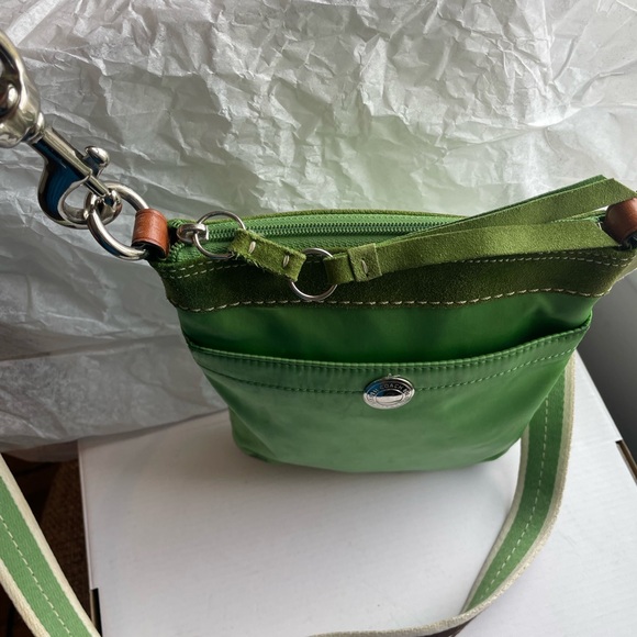 Coach Crossbody Bag Nylon Sateen Suede Tassel Zipper Pull Green Coach No tag GUC - Picture 11 of 16